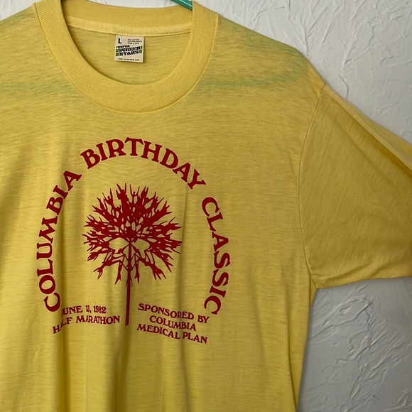 Vintage Deadstock light yellow 1982 race day shirt screen stars size large - Picture 1 of 4
